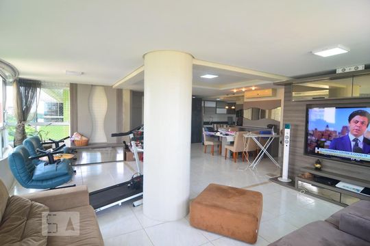 Apartamento à venda com 3 quartos, 156m² em Centro, Canoas