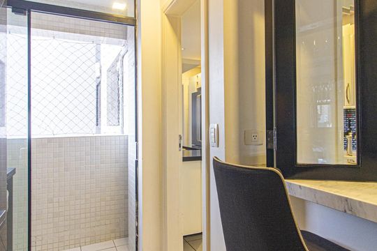 Varanda gourmet de apartamento para alugar com 2 quartos, 128m² em Água Verde, Curitiba