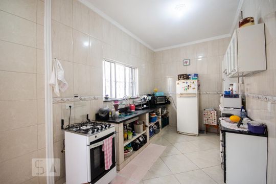 Cozinha de casa para alugar com 2 quartos, 160m² em Vila Gustavo, São Paulo