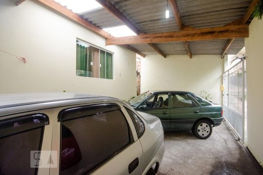 Garagem de casa para alugar com 2 quartos, 160m² em Vila Gustavo, São Paulo
