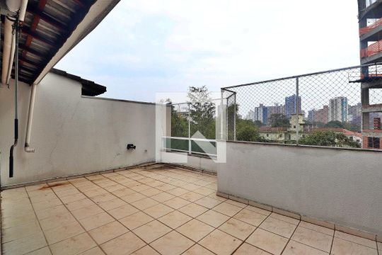 Área Externa de casa de condomínio à venda com 3 quartos, 235m² em Vila Guiomar, Santo André