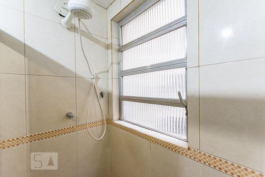 Banheiro Social de apartamento para alugar com 3 quartos, 100m² em Icaraí, Niterói