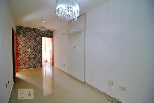 Sala de apartamento para alugar com 2 quartos, 72m² em Vila Alice, Santo André