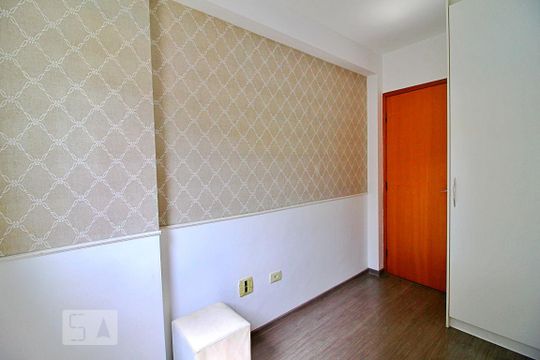Quarto 2 de apartamento para alugar com 2 quartos, 72m² em Vila Alice, Santo André