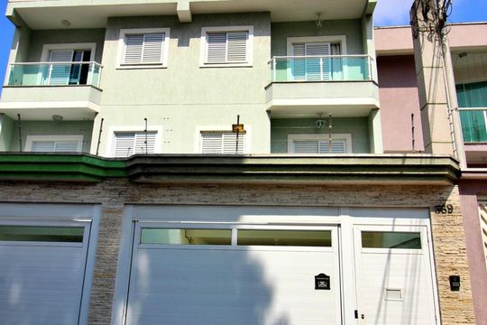 Fachada de apartamento para alugar com 2 quartos, 72m² em Vila Alice, Santo André