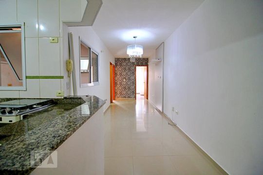Sala de apartamento para alugar com 2 quartos, 72m² em Vila Alice, Santo André