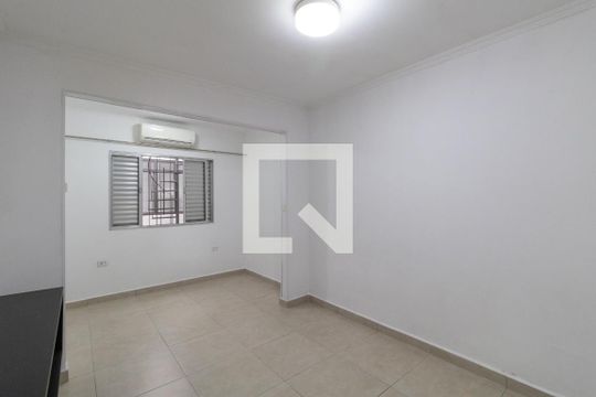 Quarto 2 de casa à venda com 3 quartos, 330m² em Jardim Triana, São Paulo