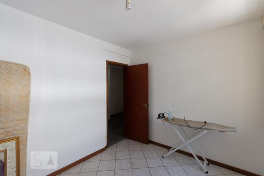 Quarto 1 de casa de condomínio à venda com 4 quartos, 256m² em Tijuca, Rio de Janeiro