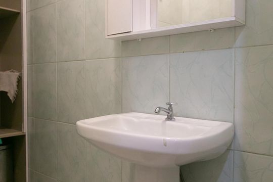 Lavabo de casa à venda com 4 quartos, 300m² em Vila Carmosina, São Paulo