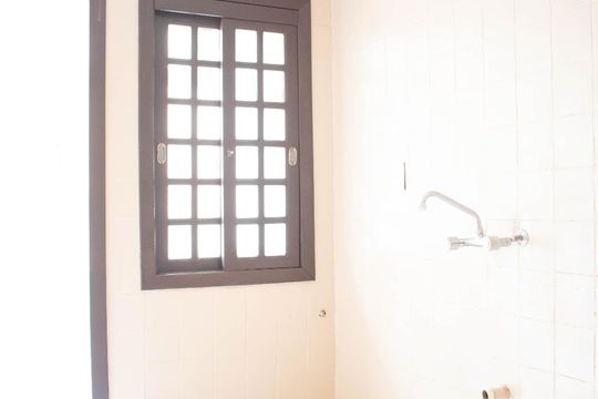 Cozinha de apartamento à venda com 2 quartos, 61m² em Nonoai, Porto Alegre