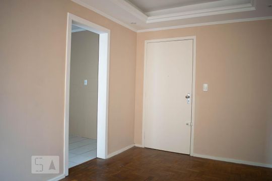 Sala de Estar de apartamento à venda com 2 quartos, 61m² em Nonoai, Porto Alegre