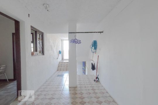 Área de Serviço de casa para alugar com 6 quartos, 500m² em Jardim Carvalho, Porto Alegre