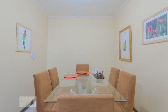 Copa de casa para alugar com 6 quartos, 500m² em Jardim Carvalho, Porto Alegre