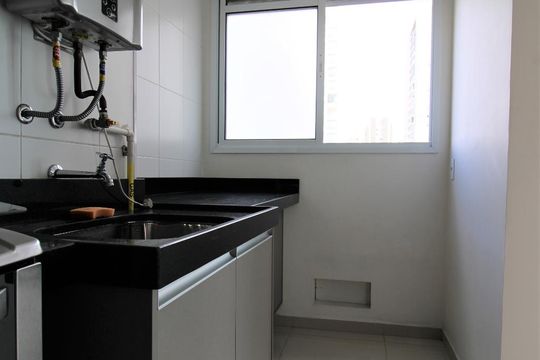 Área de serviço  de apartamento para alugar com 2 quartos, 60m² em Vila Anastácio, São Paulo