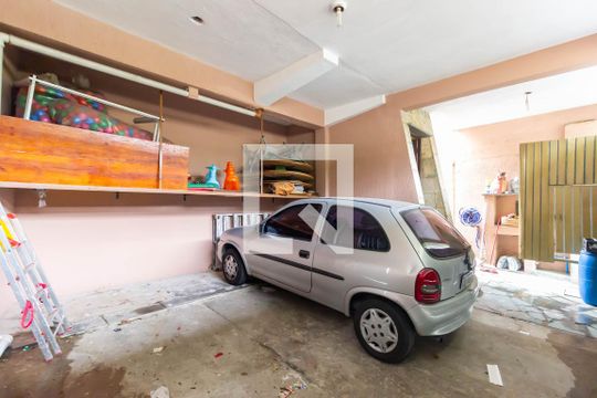 Garagem de casa à venda com 4 quartos, 350m² em Vila Universitária, São Paulo