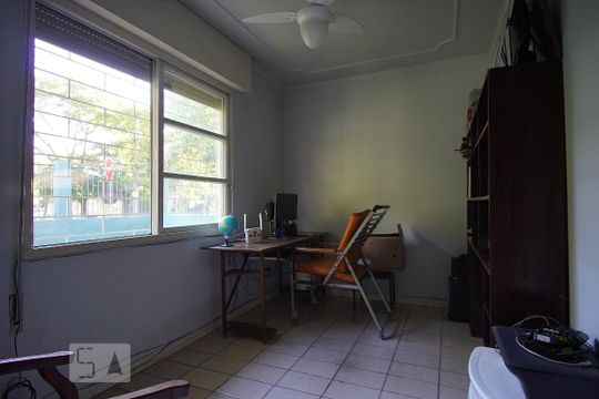 Quarto 1 de casa à venda com 5 quartos, 340m² em Jardim Itu Sabará, Porto Alegre