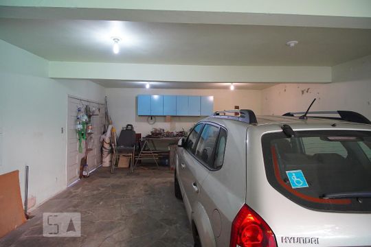 Garagem de casa à venda com 5 quartos, 340m² em Jardim Itu Sabará, Porto Alegre
