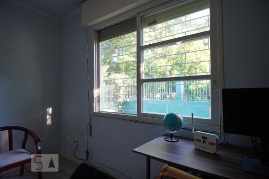 Quarto 1 de casa à venda com 5 quartos, 340m² em Jardim Itu Sabará, Porto Alegre