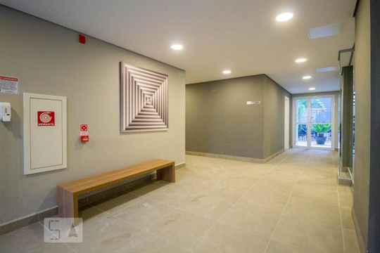 Hall de Entrada de apartamento à venda com 2 quartos, 47m² em Vila Mariana, São Paulo