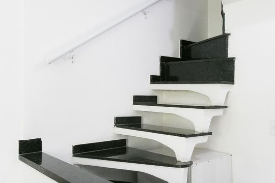 Sala de casa de condomínio à venda com 3 quartos, 110m² em Vila Moreira, São Paulo