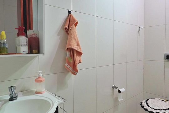 Banheiro de casa à venda com 2 quartos, 216m² em Jardim das Maravilhas, Santo André