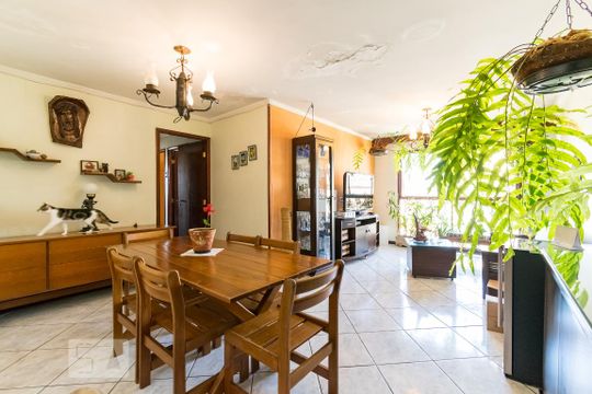 Sala de apartamento à venda com 3 quartos, 78m² em Vila Campestre, São Paulo