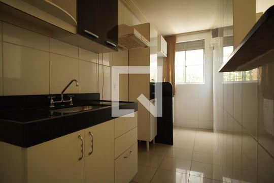 Cozinha de apartamento à venda com 1 quarto, 62m² em Itu Sabará , Porto Alegre