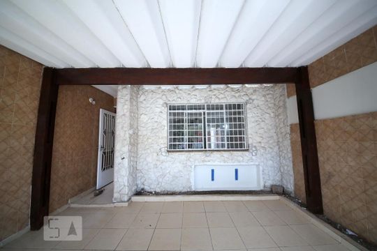 Garagem de casa para alugar com 2 quartos, 76m² em Vila Cordeiro, São Paulo