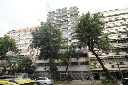 Fachada do Prédio de apartamento para alugar com 3 quartos, 113m² em Laranjeiras, Rio de Janeiro
