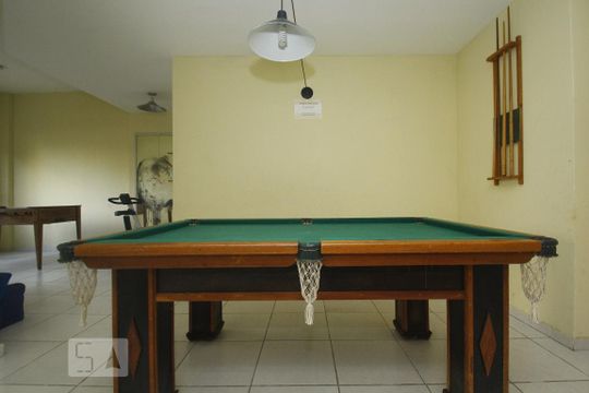Sala de Jogos de apartamento para alugar com 3 quartos, 113m² em Laranjeiras, Rio de Janeiro
