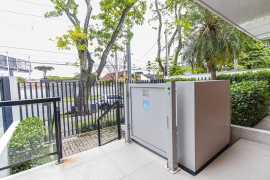 Hall de apartamento para alugar com 1 quarto, 30m² em Rebouças, Curitiba
