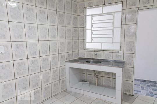 Cozinha de casa para alugar com 1 quarto, 35m² em Parque Vitória, São Paulo