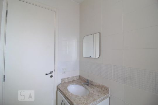 BAnheiro social de apartamento para alugar com 2 quartos, 60m² em Mauá, São Caetano do Sul