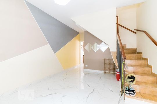 Sala de casa à venda com 2 quartos, 150m² em Vila Fachini, São Paulo