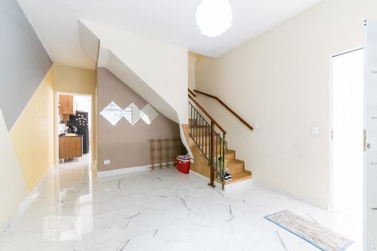 Casa à venda com 2 quartos, 150m² em Vila Fachini, São Paulo