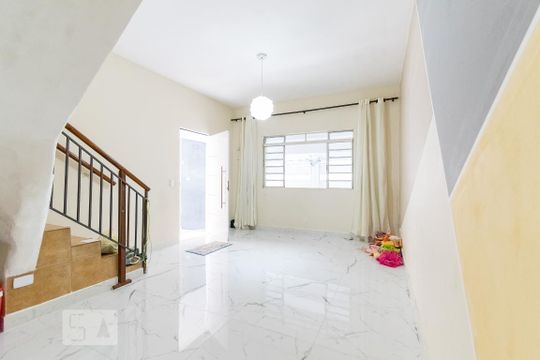 Sala de casa à venda com 2 quartos, 150m² em Vila Fachini, São Paulo