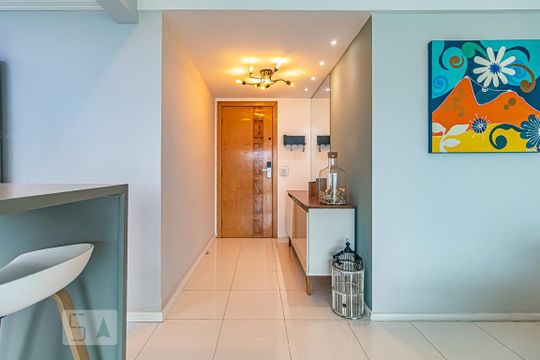 Hall de Entrada de apartamento à venda com 2 quartos, 81m² em Barra da Tijuca, Rio de Janeiro