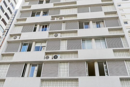 Fachada de apartamento para alugar com 2 quartos, 100m² em Cerqueira César, São Paulo