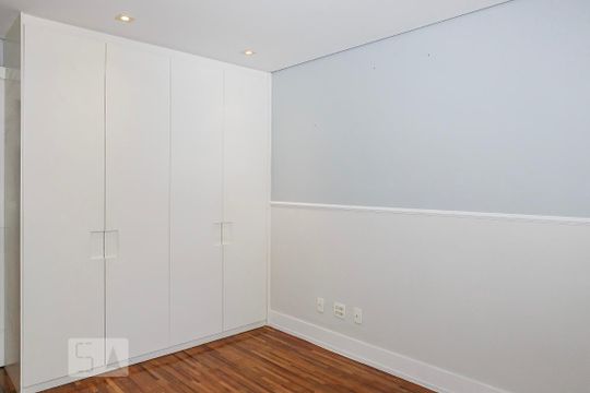 Quarto de apartamento para alugar com 2 quartos, 100m² em Cerqueira César, São Paulo