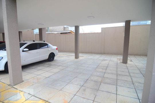 Garagem de apartamento para alugar com 2 quartos, 74m² em Marechal Rondon, Canoas