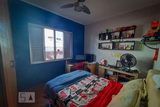 Quarto 2 de casa à venda com 3 quartos, 450m² em Vila Prudente, São Paulo