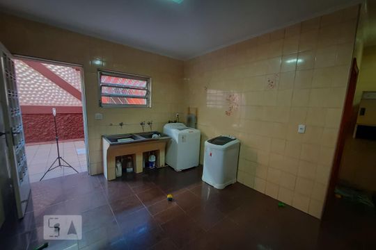 Lavanderia de casa à venda com 3 quartos, 450m² em Vila Prudente, São Paulo