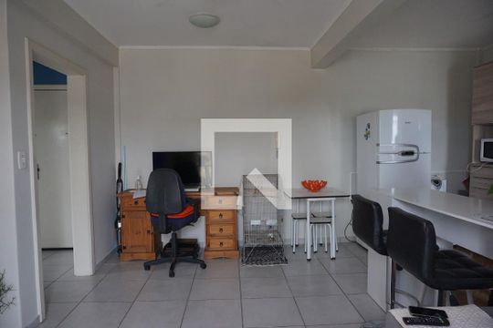Sala de apartamento à venda com 1 quarto, 60m² em Cristo Rei, São Leopoldo