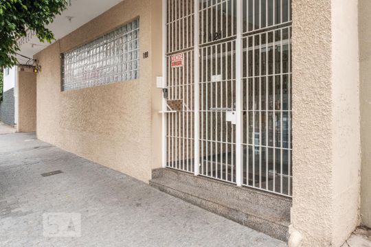 Fachada de apartamento para alugar com 1 quarto, 29m² em Água Branca, São Paulo