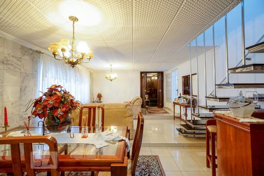 Sala de casa à venda com 3 quartos, 365m² em Penha de França, São Paulo