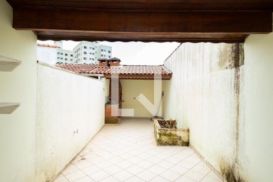 Área de Serviço de casa à venda com 3 quartos, 106m² em Santa Terezinha, São Bernardo do Campo
