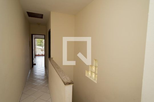 Corredor Quarto de casa à venda com 3 quartos, 106m² em Santa Terezinha, São Bernardo do Campo