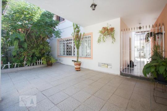 Garagem de casa à venda com 3 quartos, 192m² em Jardim das Acácias, São Paulo