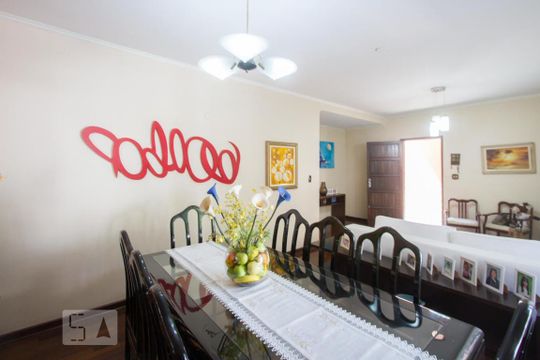 Sala 1 de casa à venda com 3 quartos, 192m² em Jardim das Acácias, São Paulo