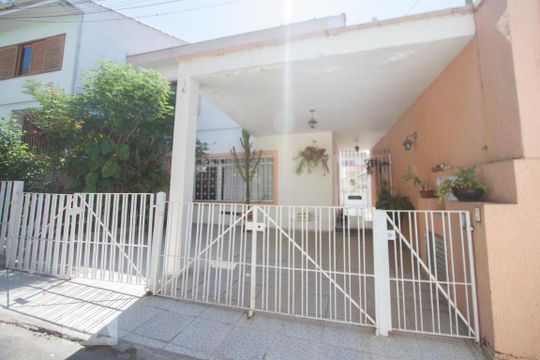 Fachada de casa à venda com 3 quartos, 192m² em Jardim das Acácias, São Paulo